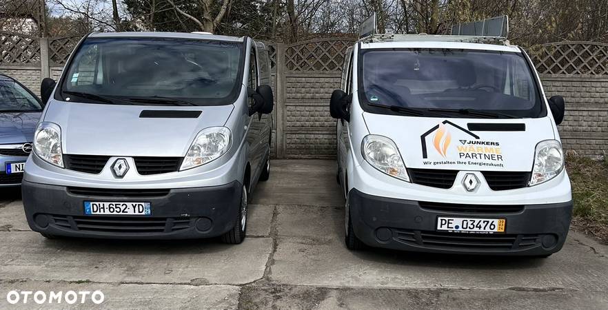 Renault Trafic - 16