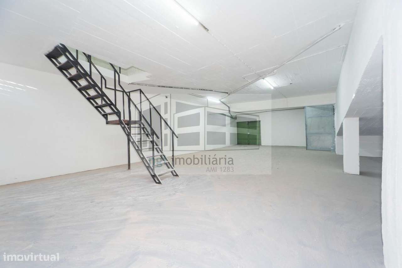 LOJA centro de Alverca - INVESTIMENTO-11