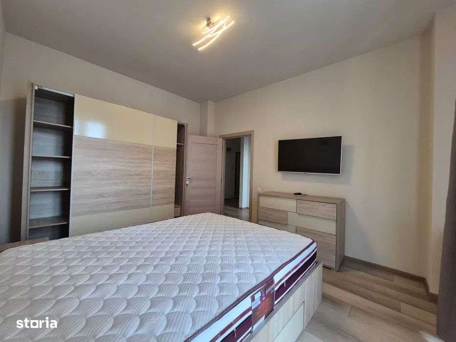 Apartament ultrafinisat, 3 camere cu garaj, Centru - Imagine principală: 4/8