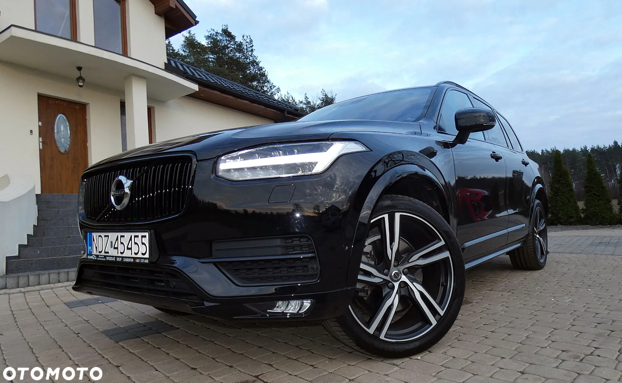 Volvo XC 90 D5 SCR AWD Momentum - 33