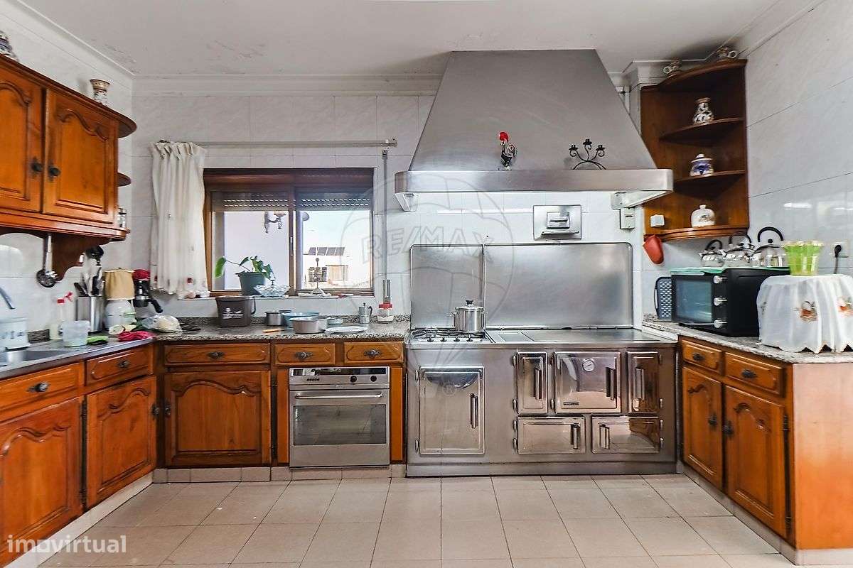 Moradia T5 para venda-19