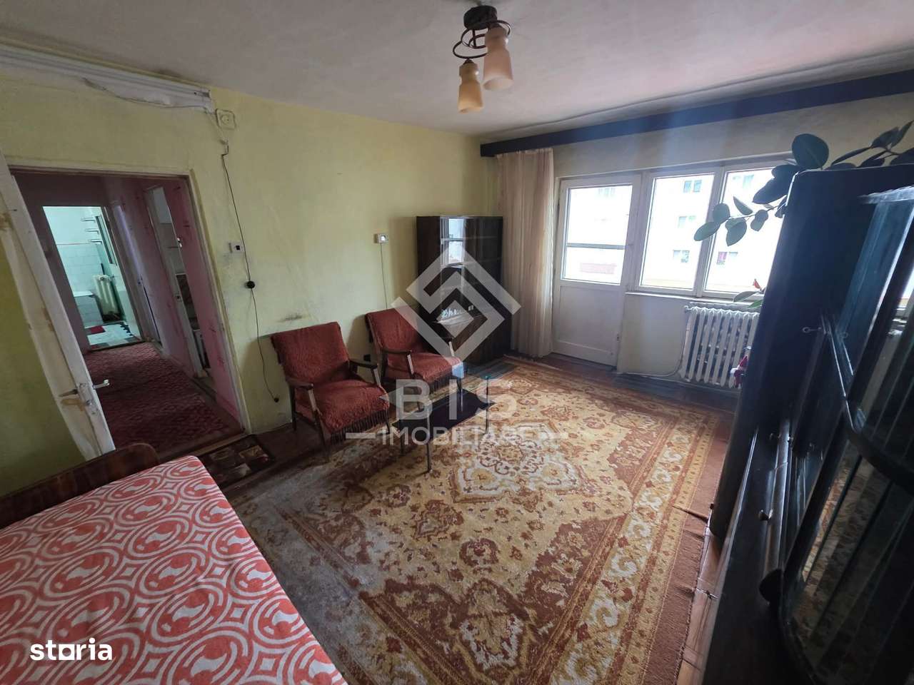 Apartament 2 camere decomandate - Imagine principală: 4/6