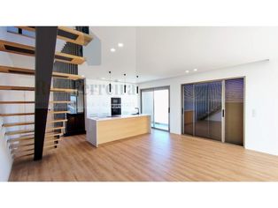Apartamento T1 Duplex Novo com Garagem e vista mar!! - Grande imagem: 4/31