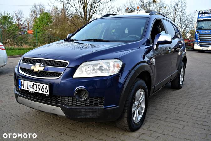 Chevrolet Captiva 2.0 2WD 5 Sitzer LS - 1