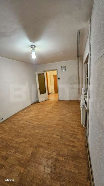 Garsoniera decomandata, 39 mp, zona Craiovita Noua, Blvd Oltenia-0