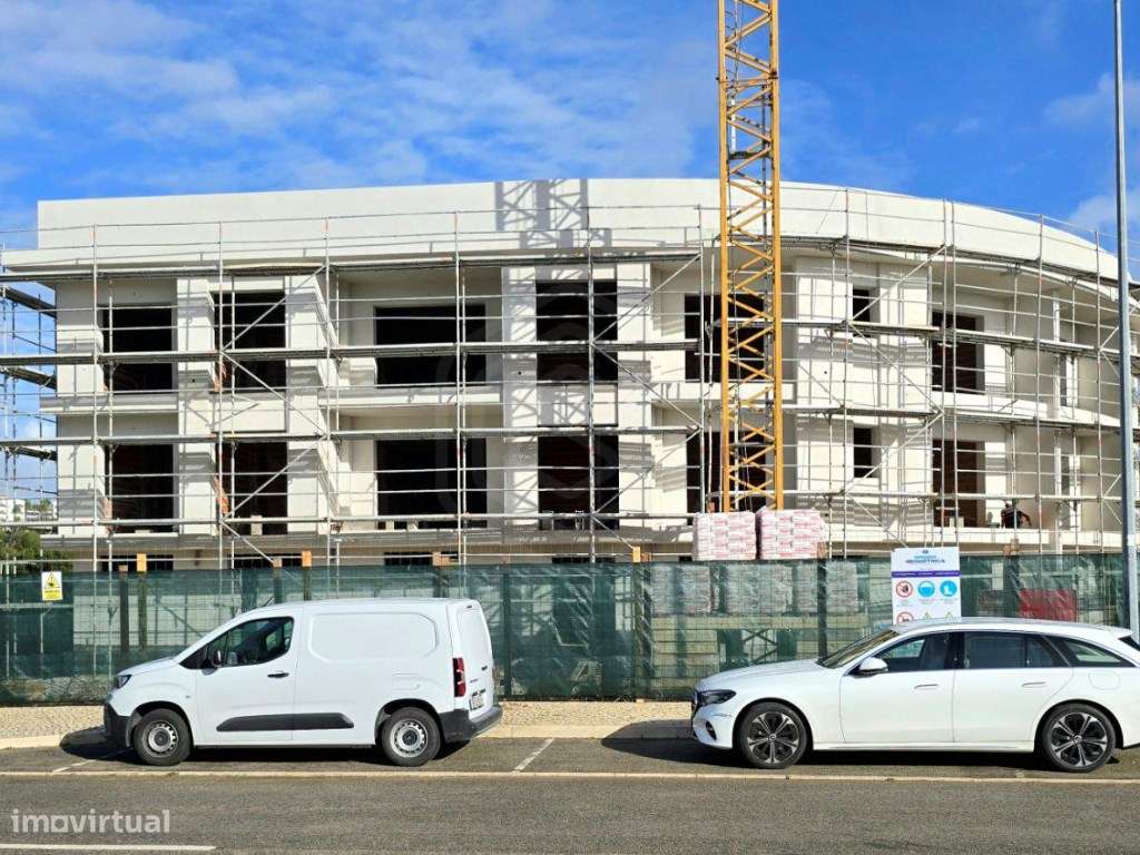 Apartamento T3, nova construção, em Meia Praia, Lagos, Algarve - Grande imagem: 5/80