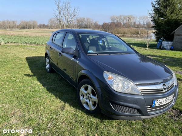 Opel Astra - 2