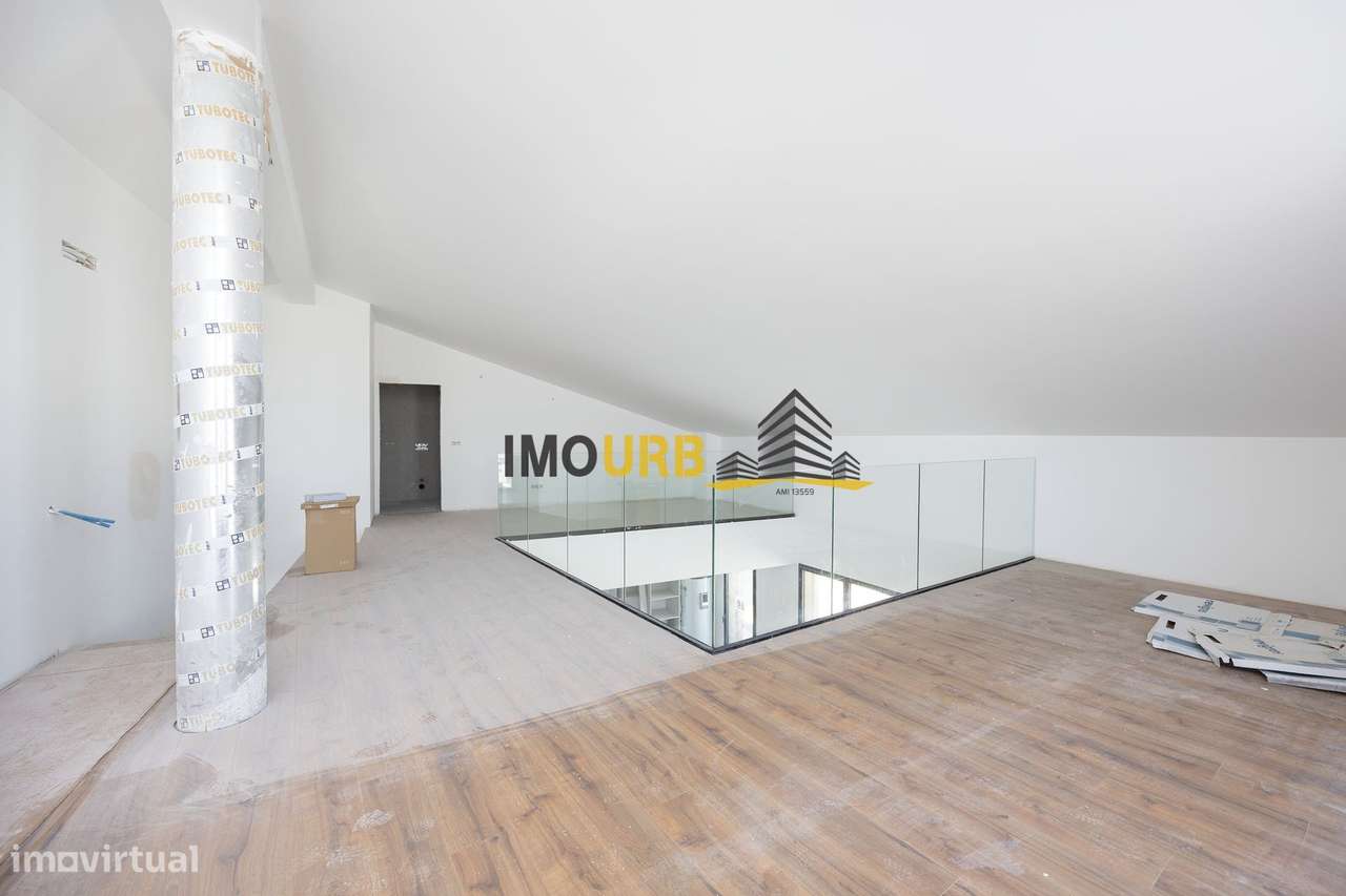 Apartamento T1 Duplex em Santa Clara – Leiria-14