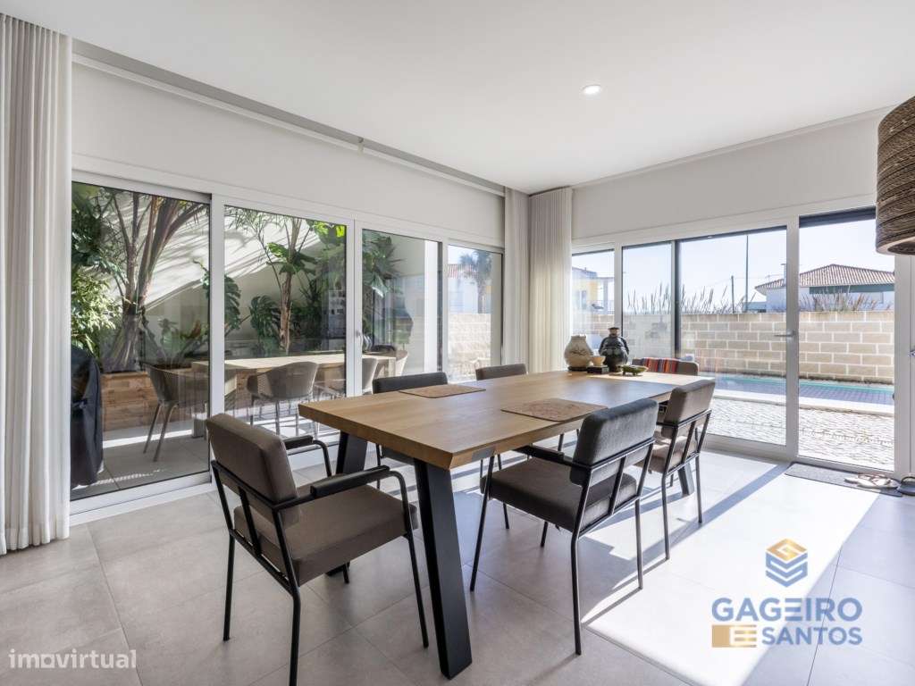 Moradia T4 - Moderna, Inteligente e Eficiente-25