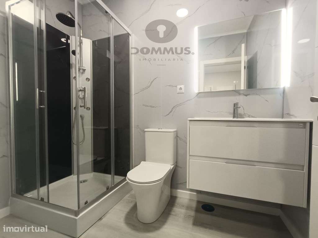 Apartamento T2 na Figueirinha ( Oeiras ) totalmente Remodelado-16