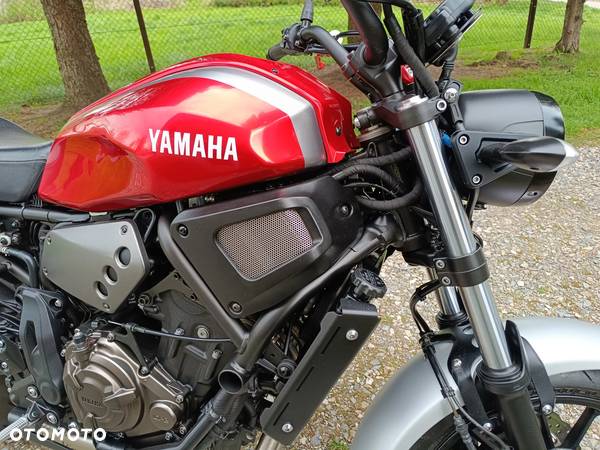 Yamaha XSR - 10