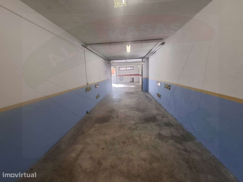 Garagem fechada Tapada Mercês Sintra - Grande imagem: 3/11