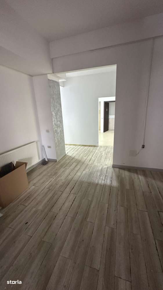 Spațiu comercial de 250mp în zona ICIL/CASA DE CULTURA , pretabil biro - Imagine principală: 4/15