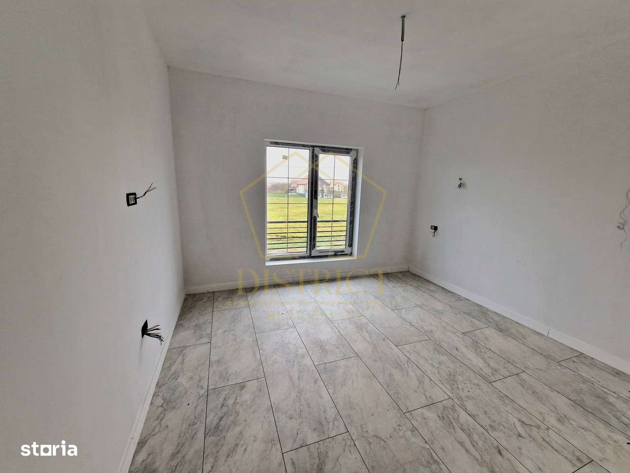 Duplex spatios cu 5 camere | Mosnita Noua - Imagine principală: 4/14