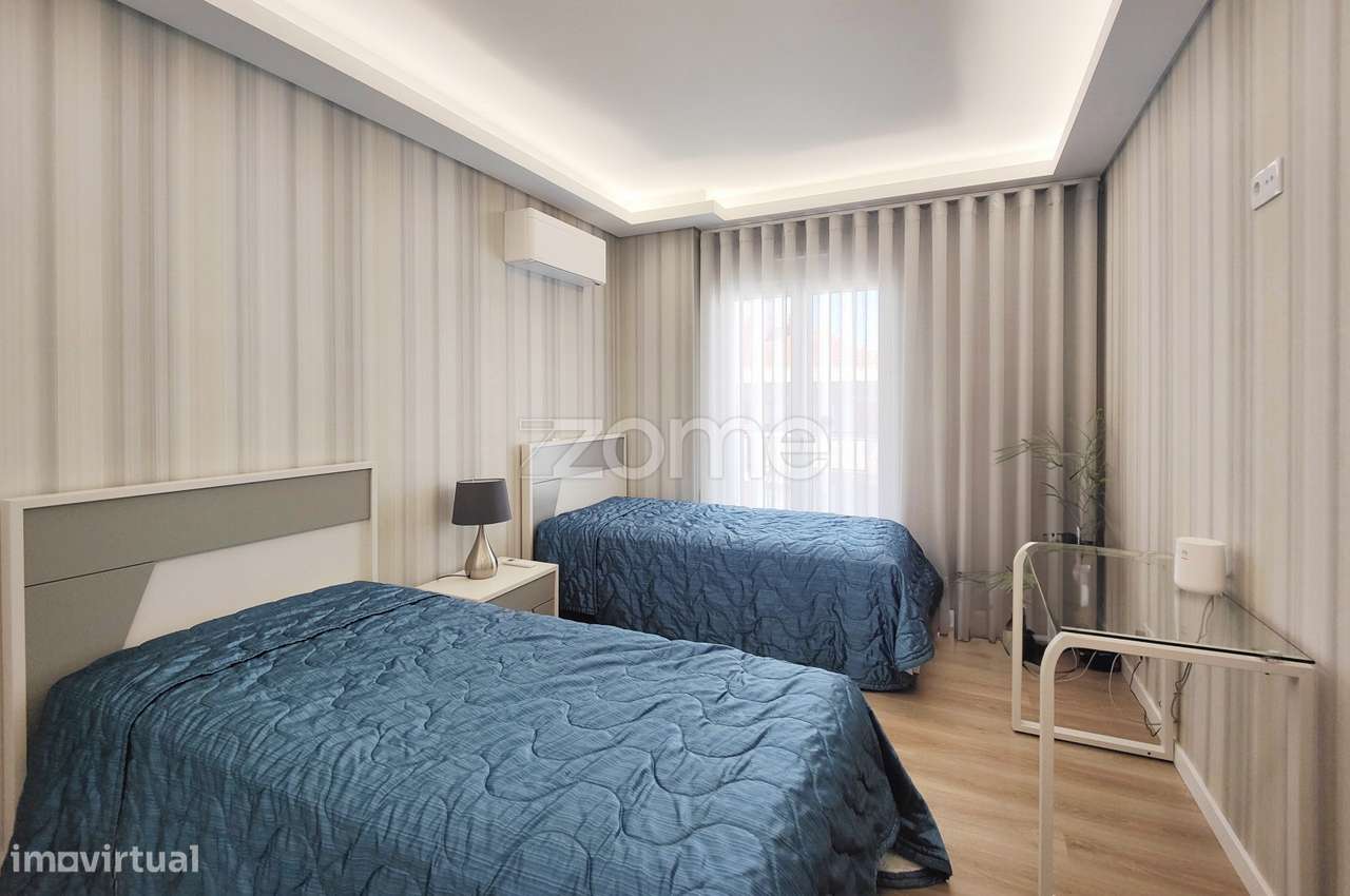 Apartamento T5 Novo em Sacavém-24