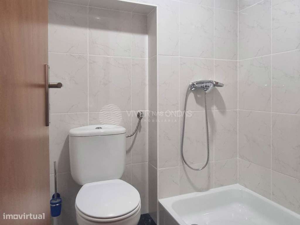 T3 Duplex em Vermoim, Maia | Espaço, Conforto e Localização Privile...-12