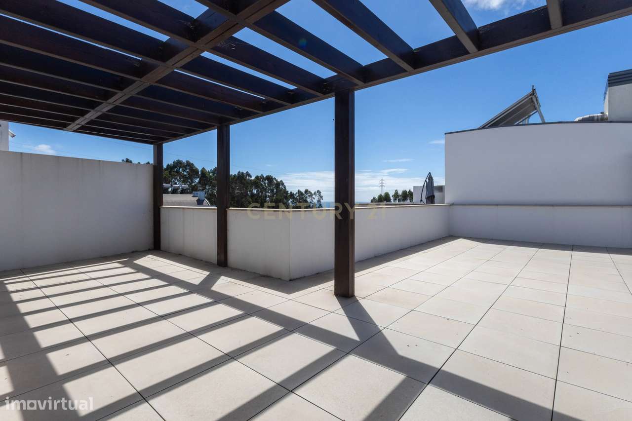 T4 Duplex com vista mar em Espinho-41