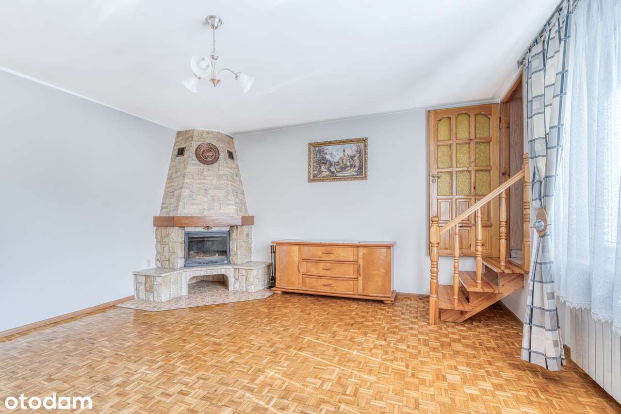 Dom w samym sercu Jarocina – idealny dla jednej lub dwóch rodzin!-12