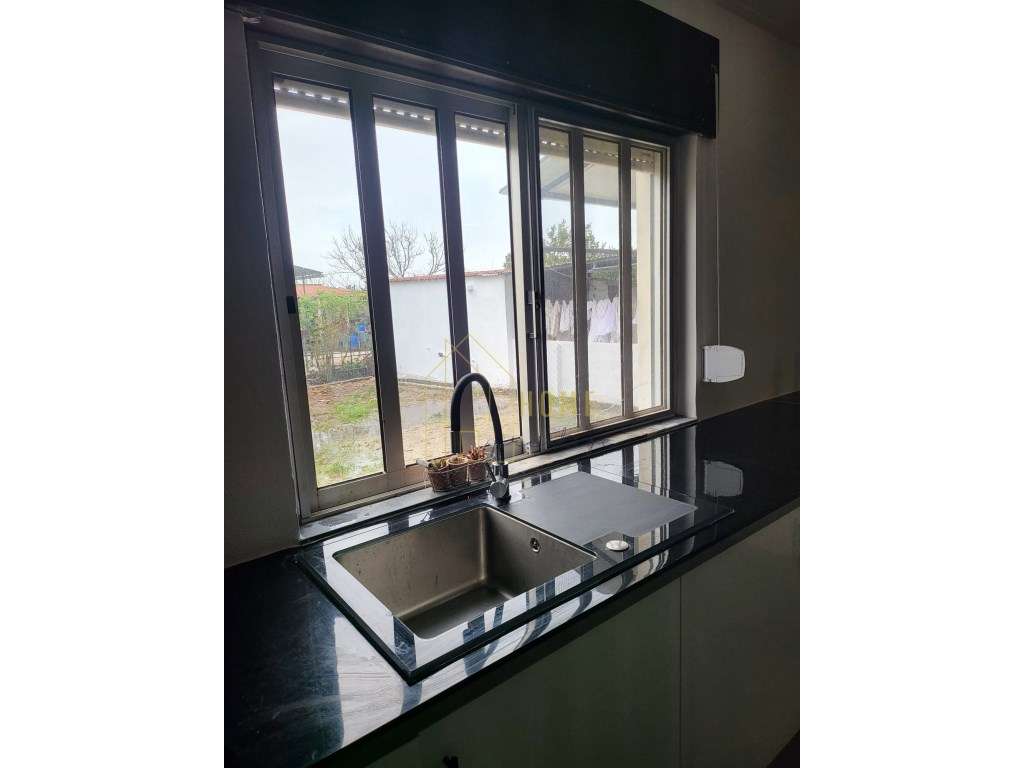 Excelente Quinta Bi familiar ou de Investimento-6