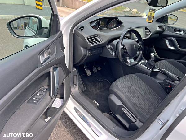 Peugeot 308 BlueHDi FAP 120 Stop&Start Active - 16