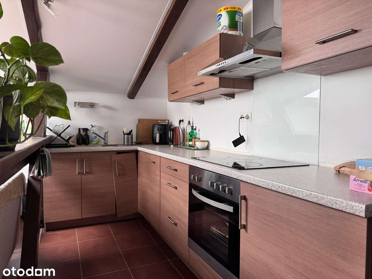 OKAZJA! 2 pokoje w centrum–świetna lokalizacja, gotowe do wprowadzenia