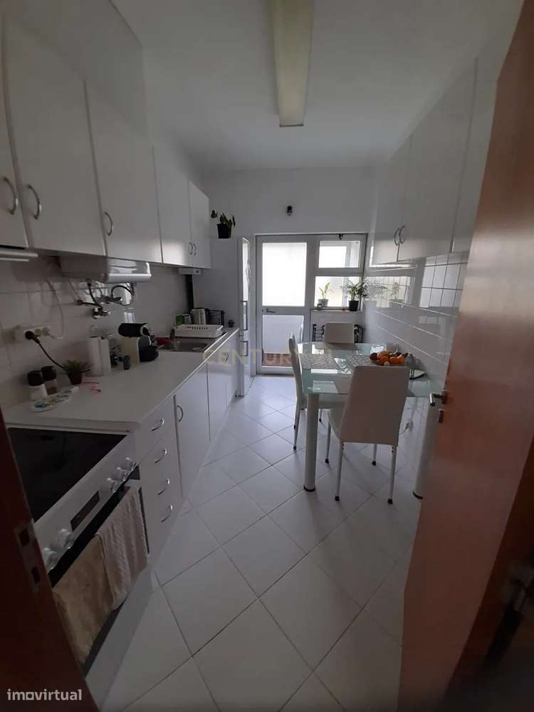 Apartamento T2 na Urbanização Colinas do Sol – Vilamoura - PERTO DO PI - Grande imagem: 3/8
