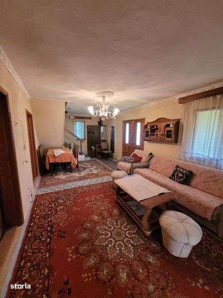 Vand casa cu teren comuna Ionesti Valcea - Imagine principală: 4/8