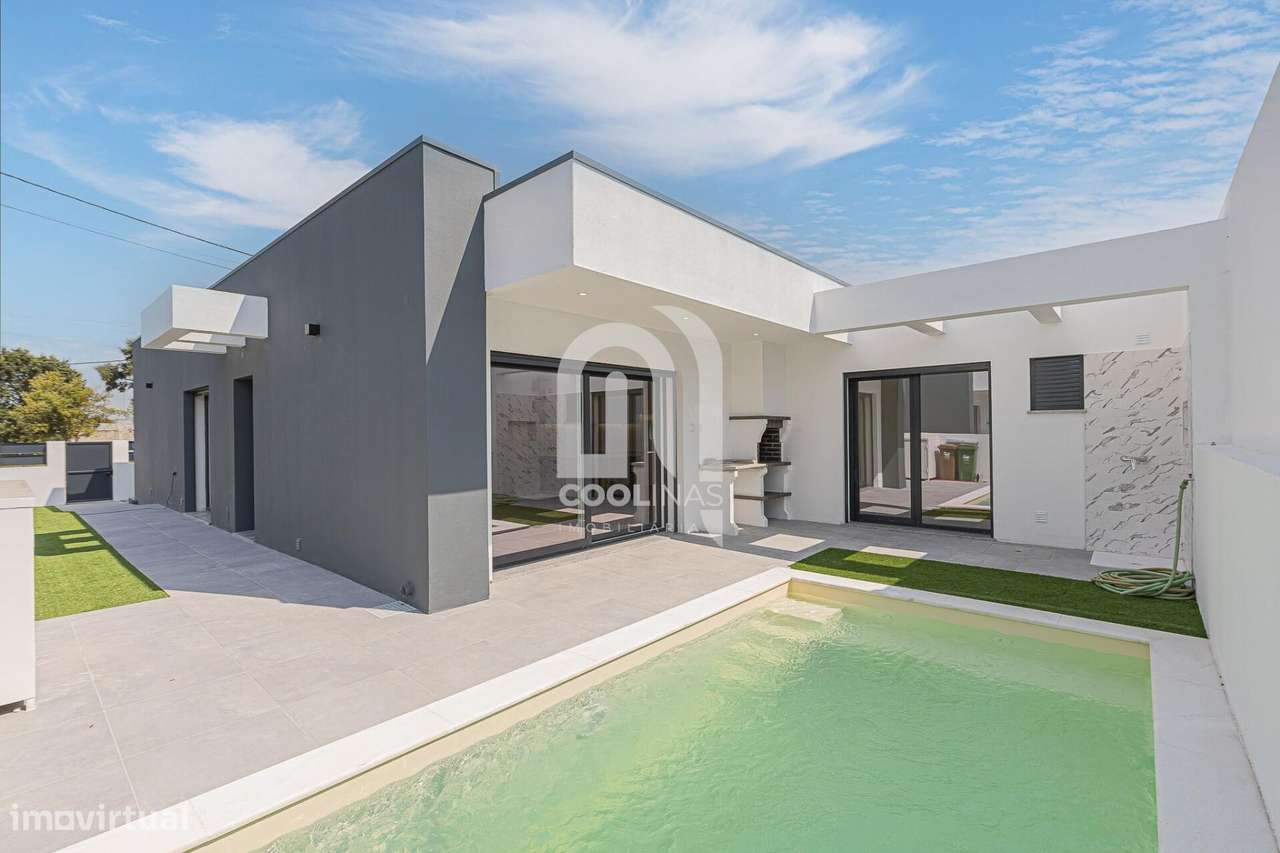 Fantástica Moradia Térrea T3+1 com Piscina de água salgada e aquecida-58