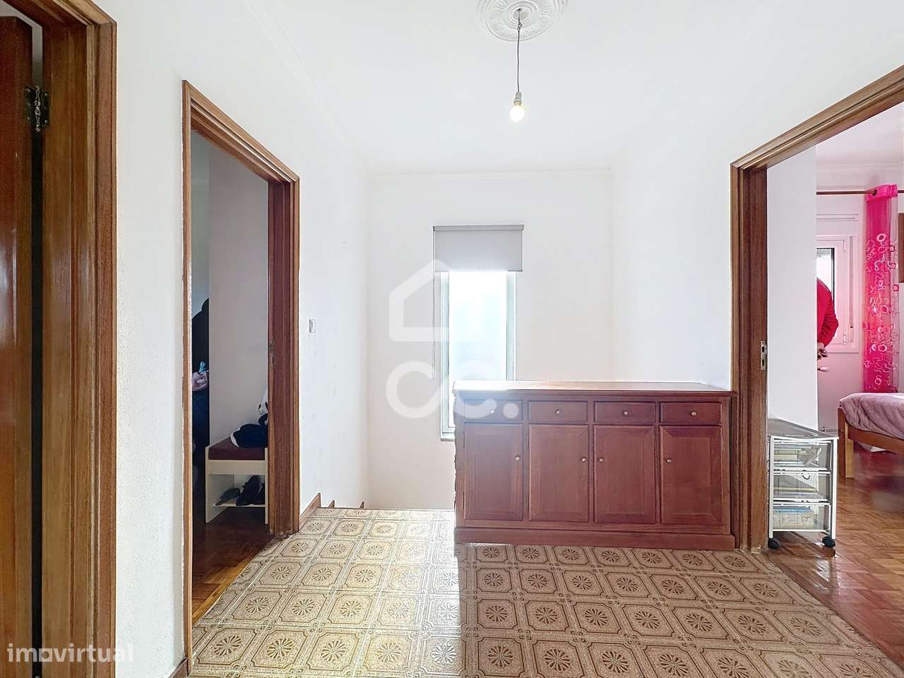 Moradia isolada com quatro quartos , logradouro, garagem , na periferi-28