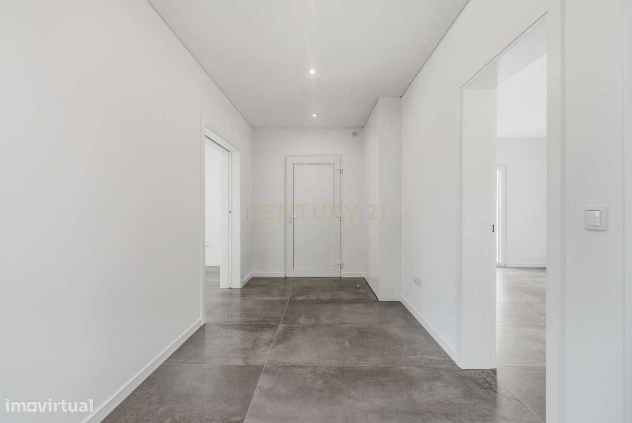 Luxuosa Moradia T4 com Vista Mar em Silveira, Torres Vedras-39