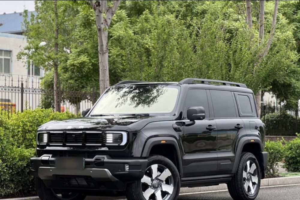 BAIC BJ40 2025