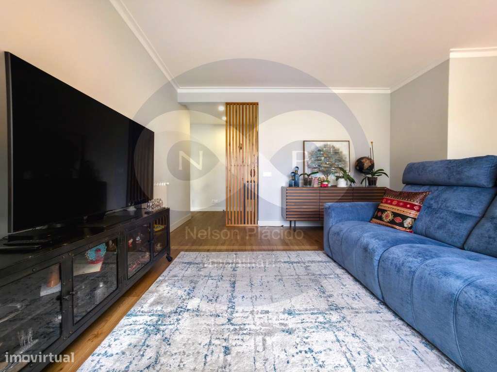 T2 com Cozinha Equipada, Varanda, 2 WC's, 3 Roupeiros embutidos e G...-5