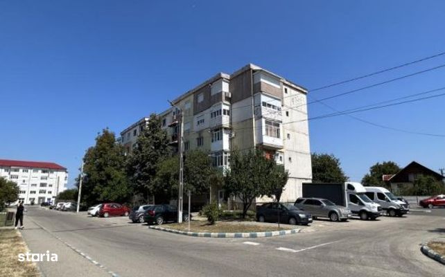 Cota 5/8 apartament 3 camere Turceni, jud. Gorj - termen 26.04