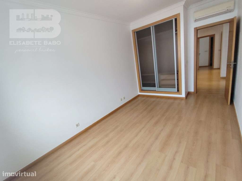 Apartamento à Venda em Alcochete - Vista majestosa sobre o rio Tejo...-23