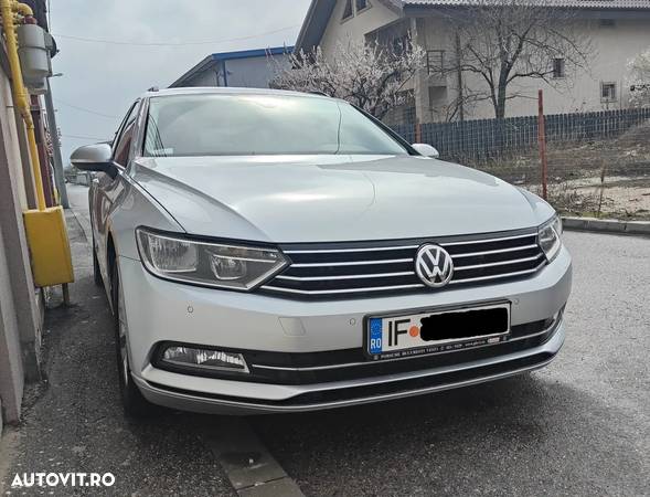 Volkswagen Passat Variant 2.0 TDI DSG 4Motion Comfortline - 2