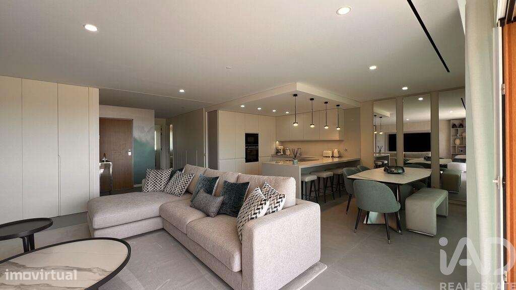 Apartamento T2 em Quarteira de 187,00 m2 - Grande imagem: 3/26