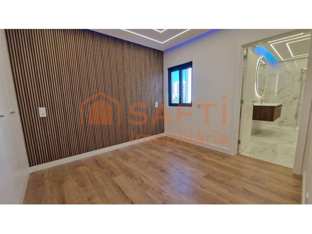 Apartamento T2 - Sol e Praia - Quarteira, Algarve - Grande imagem: 5/5