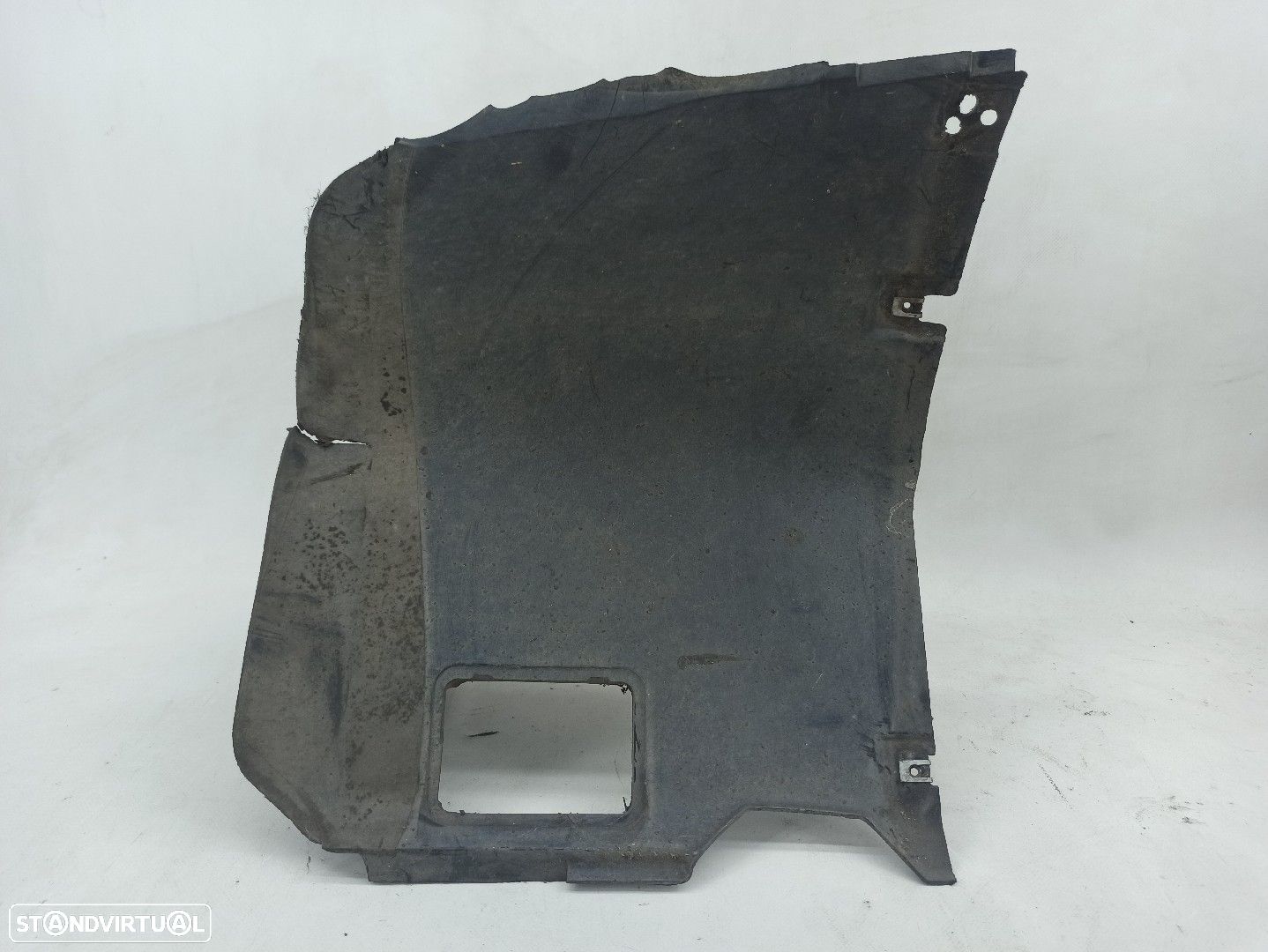 Cave De Roda Esquerda Bmw 3 Touring (E46) - 1