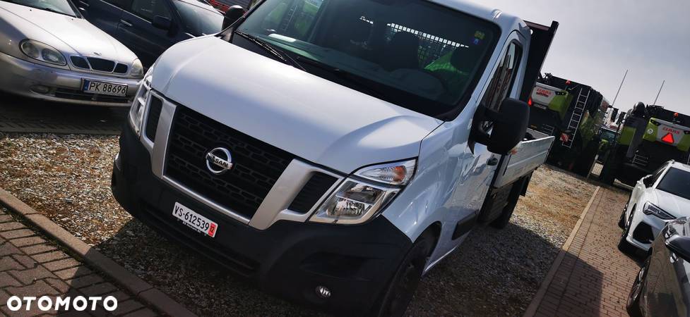 Nissan NV400 - 2