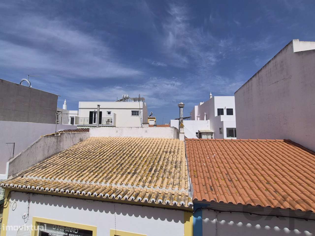 Casa nova, 2 quartos, amplo pátio, centro de Alvor-28