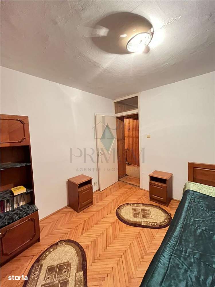 Girocului - 2 Camere - Decomandat - Etaj intermediar - Spatios - - Imagine principală: 2/8