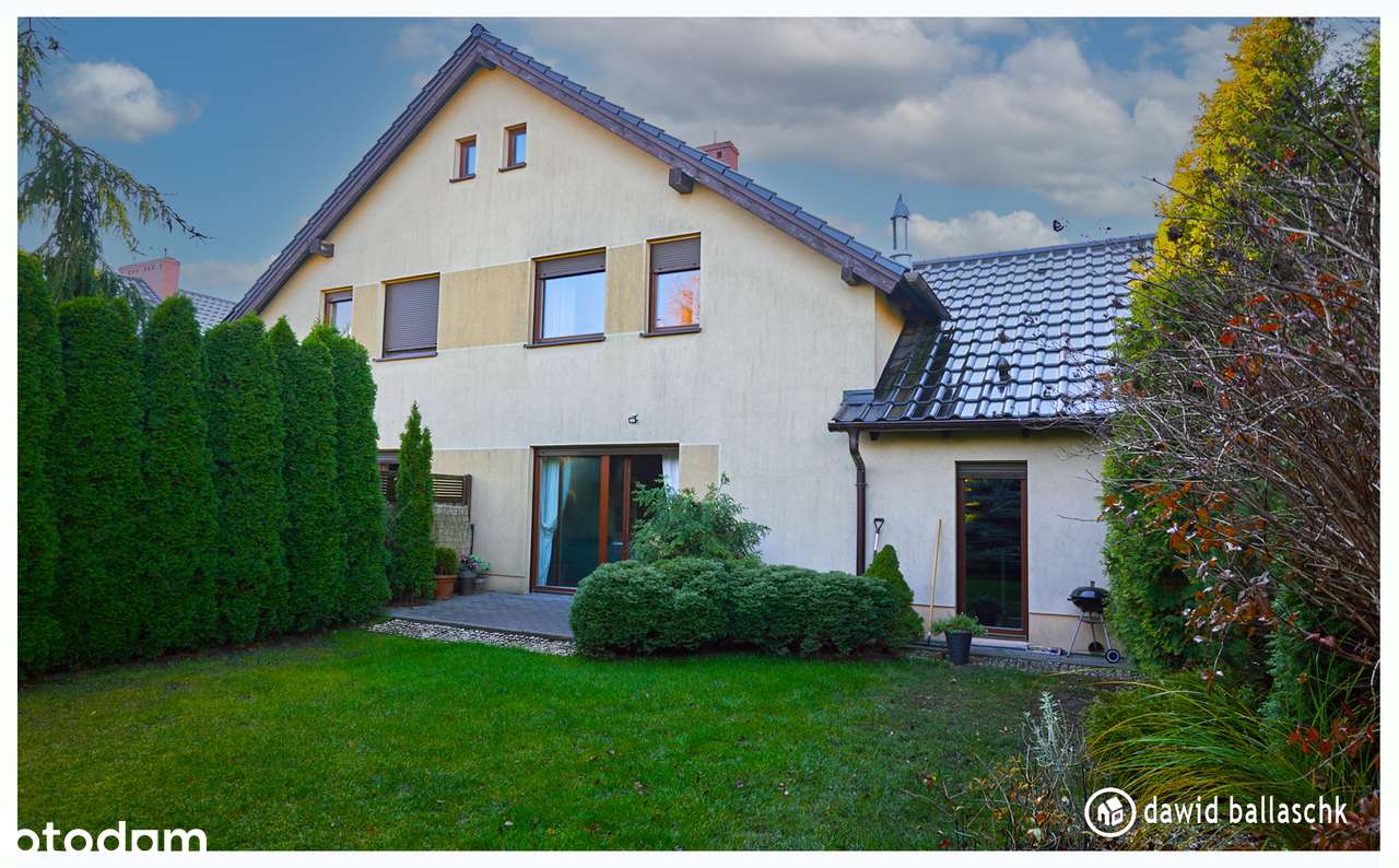 SUPER OFERTA! Ładny dom na zmkniętym osiedlu, blisko las i sklepy-18