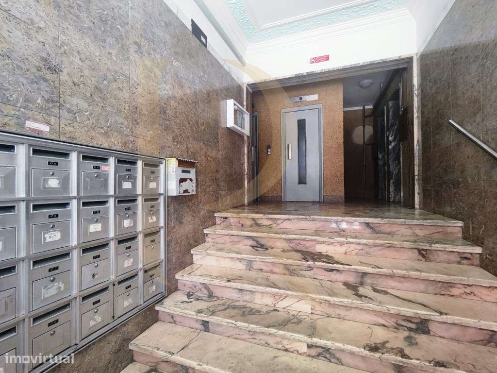 Apartamento T2 na Cruz de Pau - Amora - Seixal - Grande imagem: 5/9