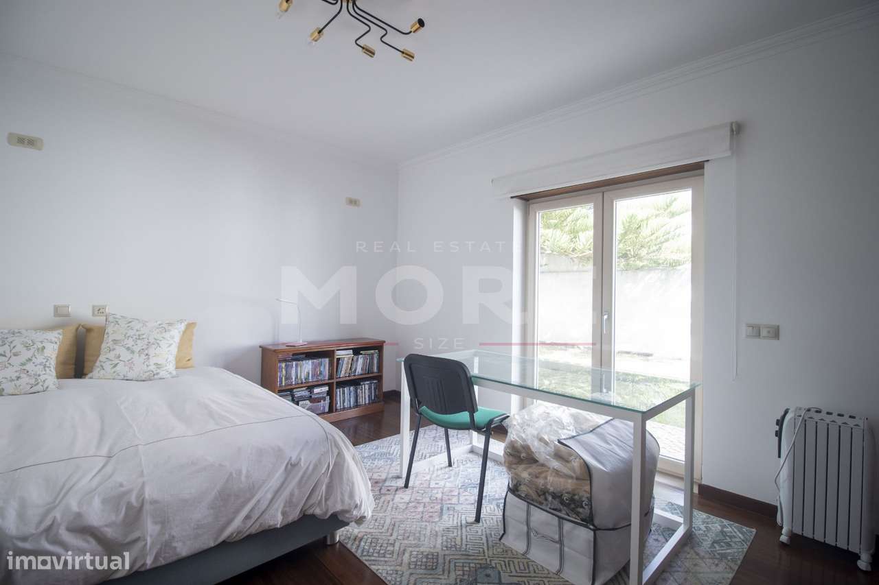 Moradia T5 independente de Gaveto - Caldas da Rainha-14