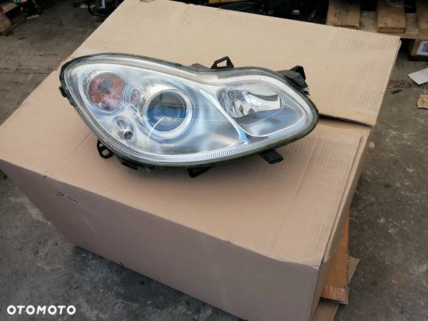 SMART FORTWO LAMPA/REFLEKTOR PRAWY PRZEDNI A4518200259 - 1