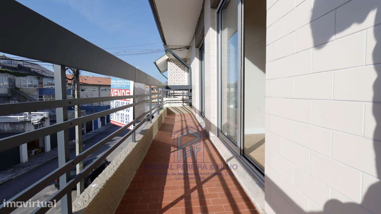 Andar Moradia T4+1 | Remodelado | Gueifães-Maia-18