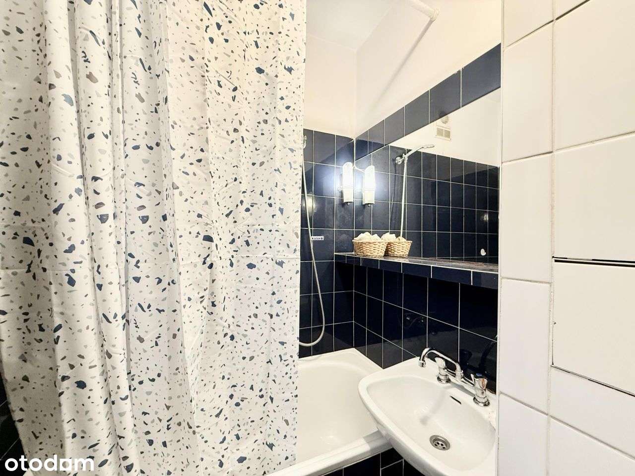 Stylowe 2 pokoje na 9. piętrze, ul. Wałowa – blisk-9