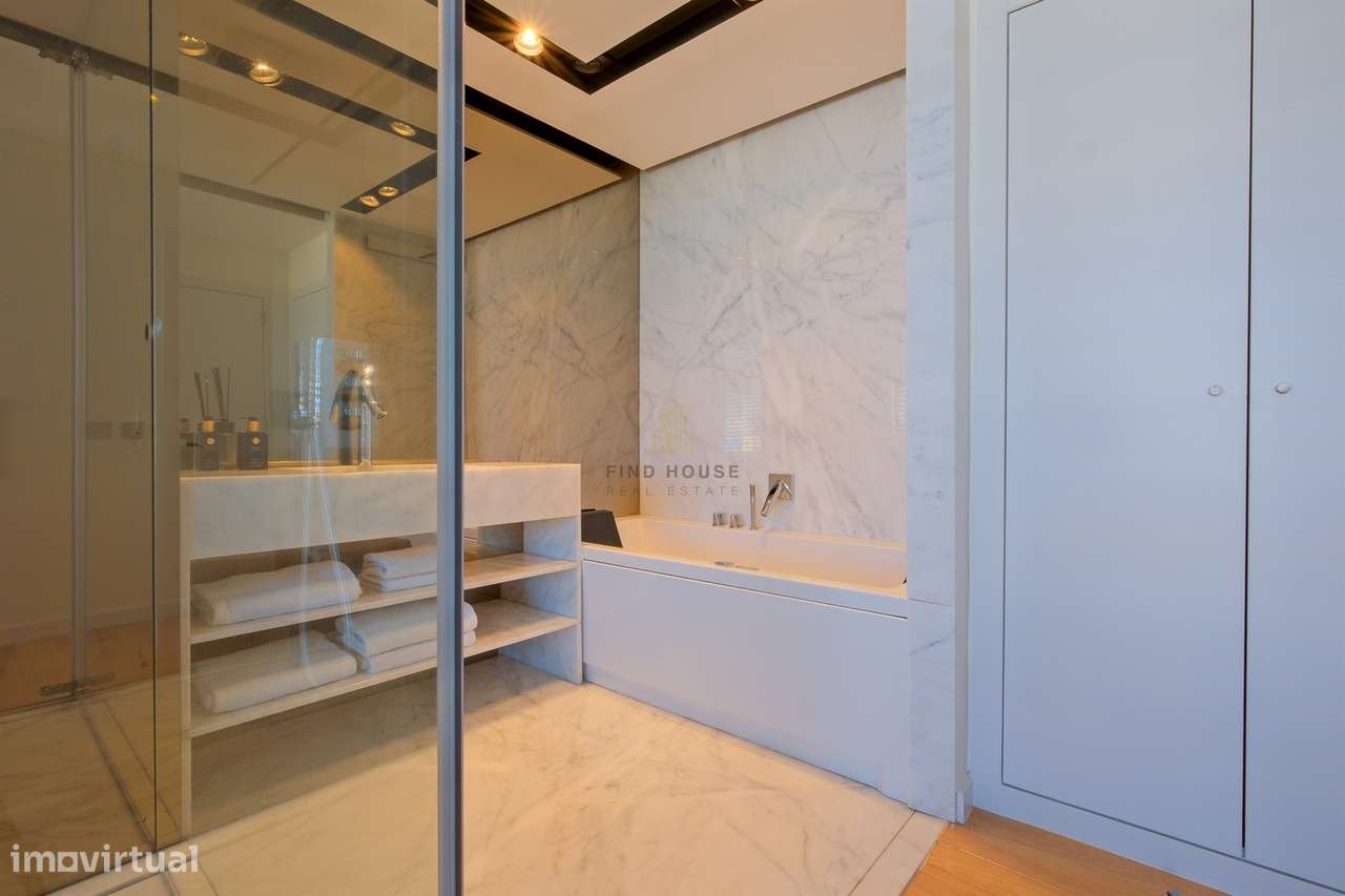 Penthouse T3 com terraço e 3 lugares de garagem na Alameda dos Oceanos-21