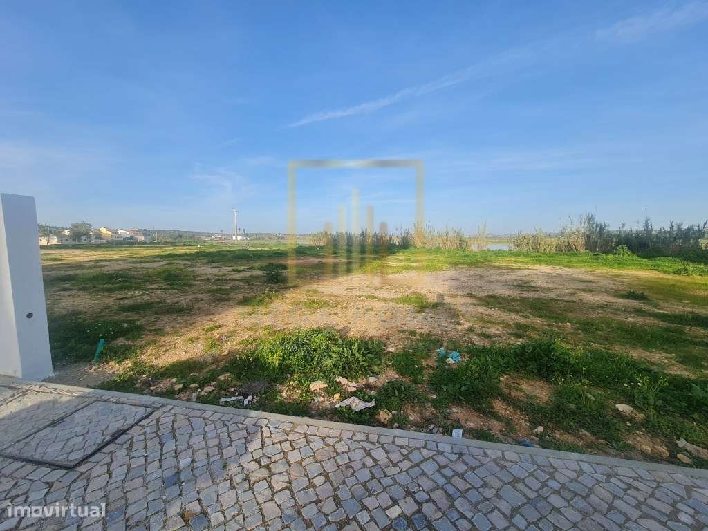 Lote de terreno à venda na Rua Francisco Sá Carneiro, Lagoa-6
