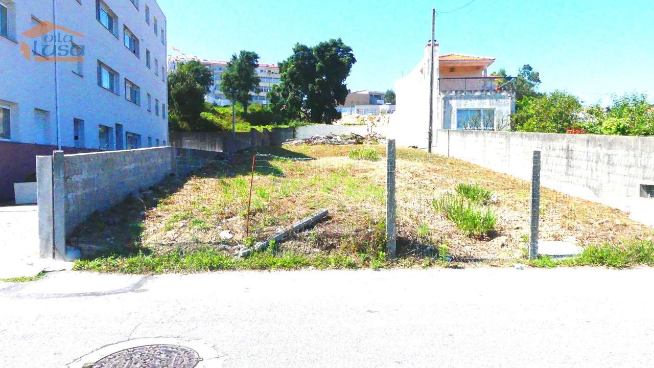 Terreno Urbano em Vila Nova de Gaia - Grande imagem: 1/20